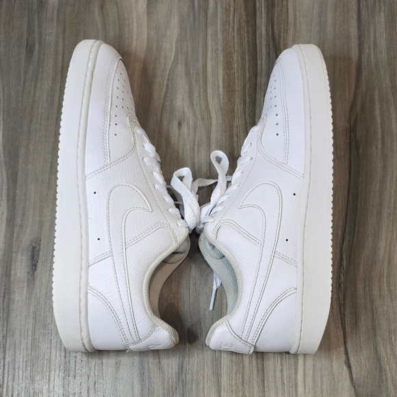 Nike Court Vision Low Sneakers – Size 8 – White - Picture 7 of 14